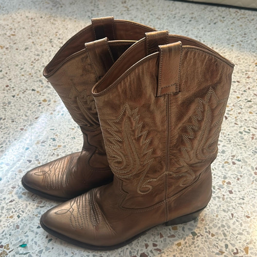 Metallic bronze/gold cowboy boots